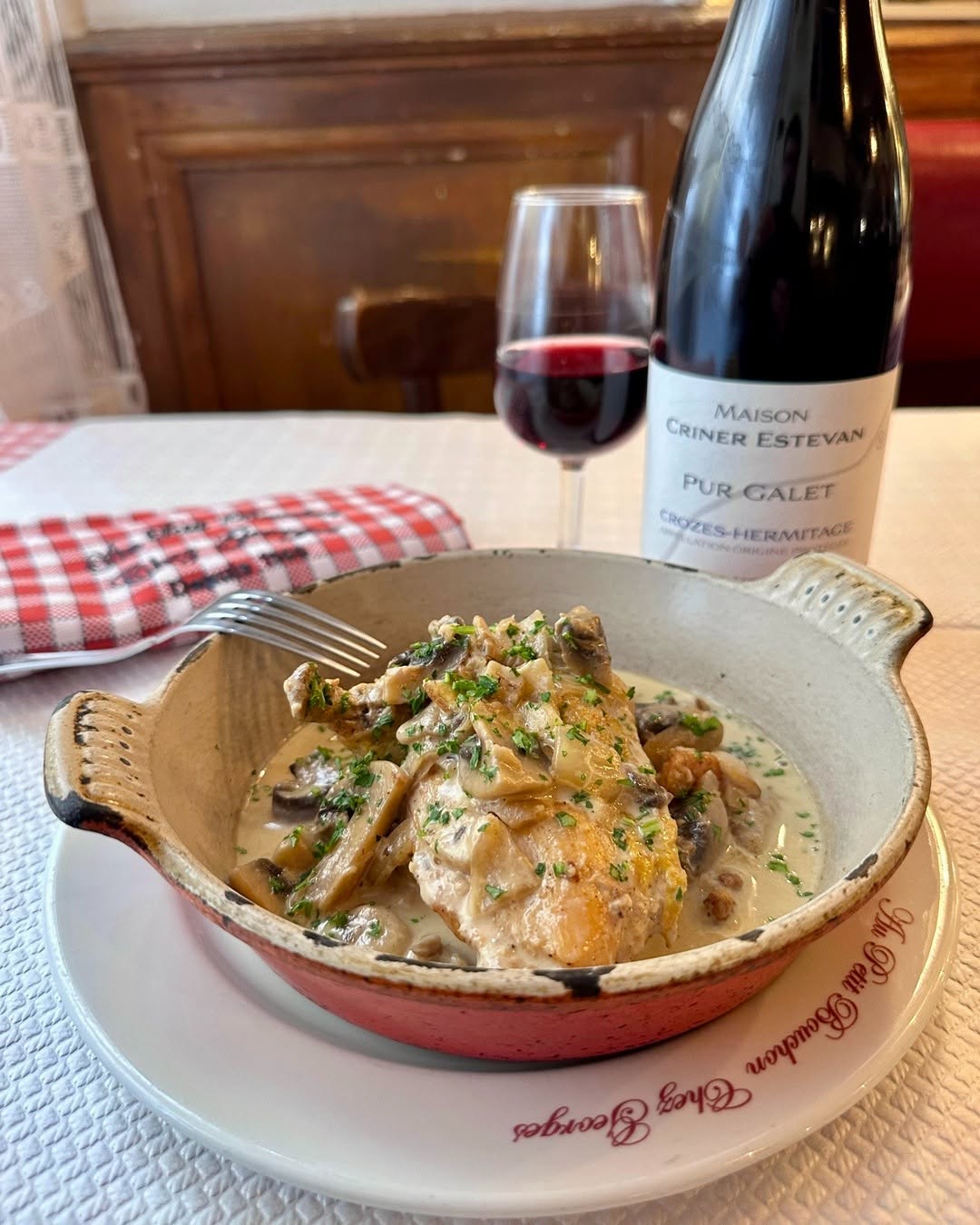 Au Petit Bouchon Chez Georges sur Instagram