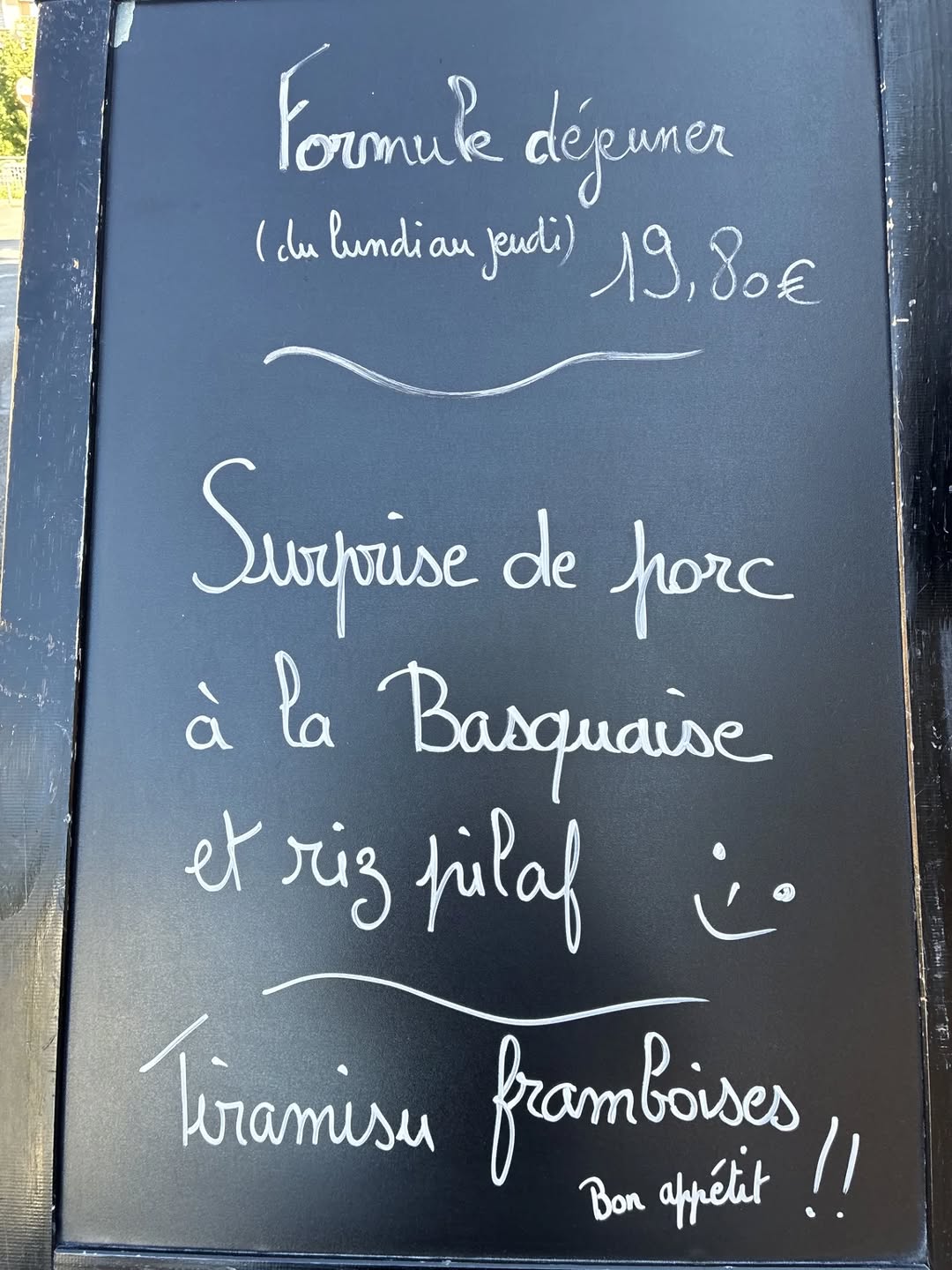 Coté Château sur Instagram