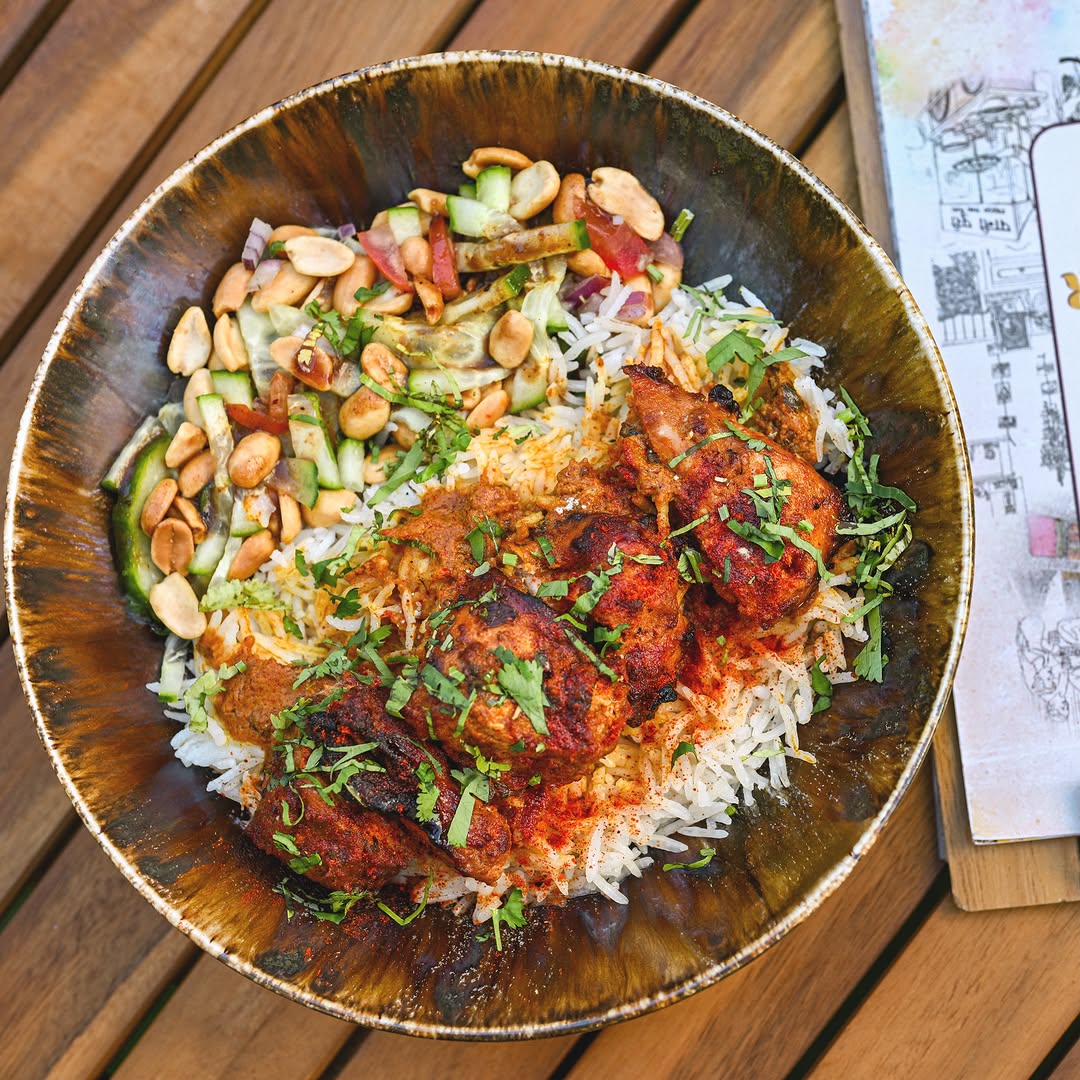 DEB'S Bistro sur Instagram